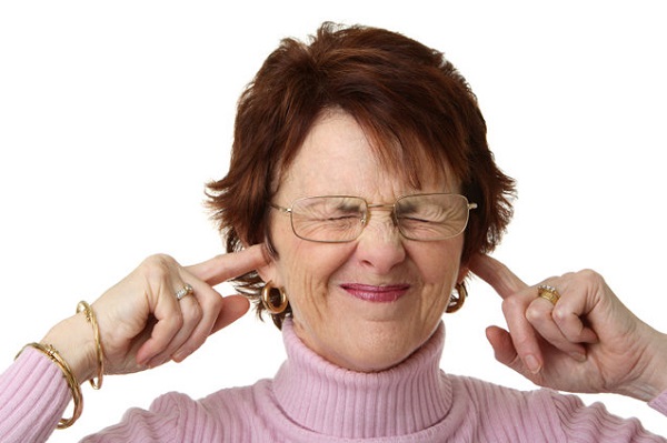 Chứng ù tai và phương hướng điều trị